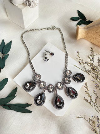 Dresses Boutique - Classy necklace set -  - OneSize / Gray - Dresses Boutique jurkenwinkel Sittard